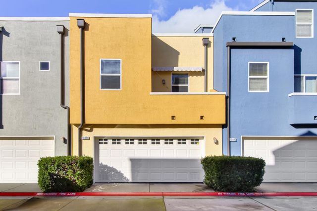 10890 Disk Dr, Rancho Cordova, CA 95670