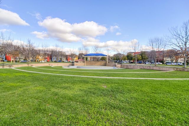 10890 Disk Dr, Rancho Cordova, CA 95670