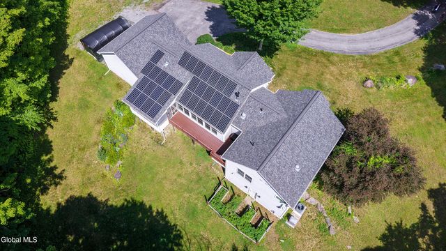 150 N Greenfield Road, Greenfield, NY 12859