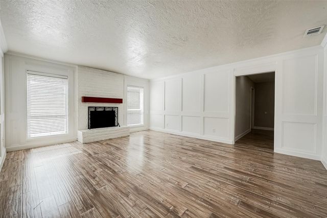 4311 Stacy Street, Seabrook, TX 77586