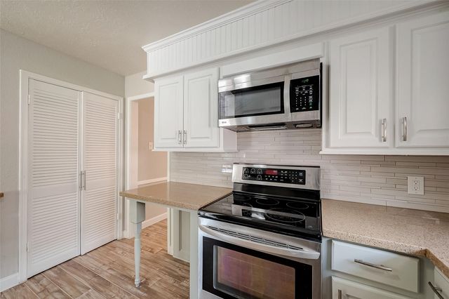 4311 Stacy Street, Seabrook, TX 77586