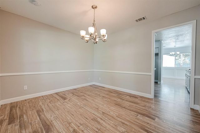 4311 Stacy Street, Seabrook, TX 77586