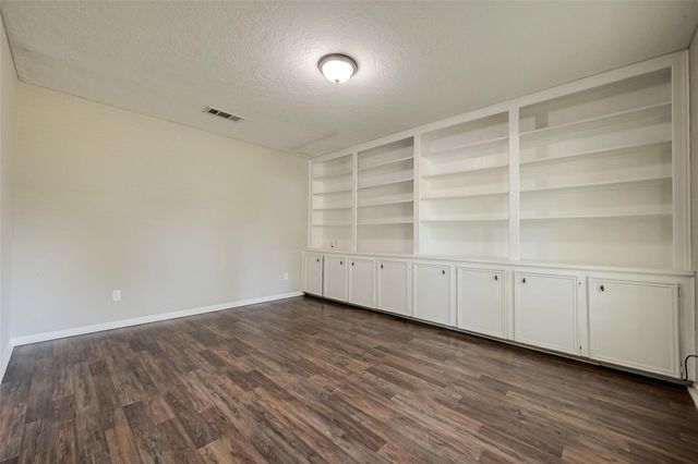 4311 Stacy Street, Seabrook, TX 77586