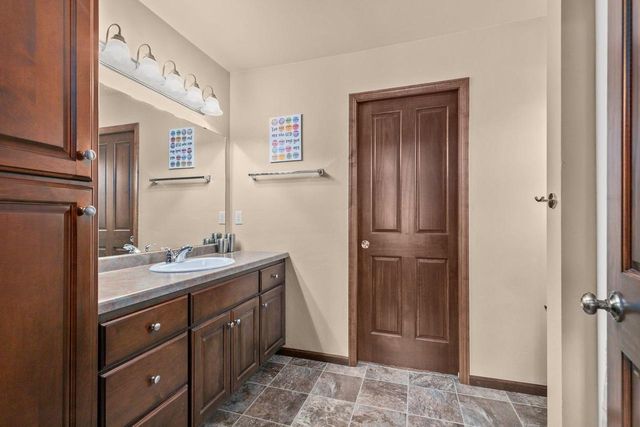 971 LOTUS TRAIL, Menasha, WI 54952