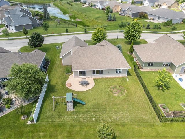 971 LOTUS TRAIL, Menasha, WI 54952