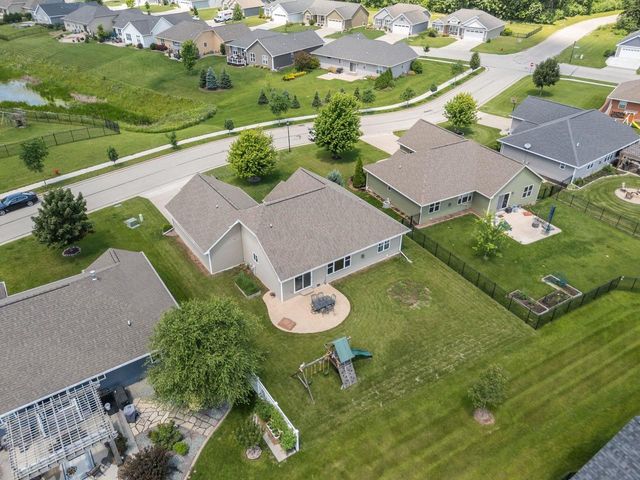 971 LOTUS TRAIL, Menasha, WI 54952