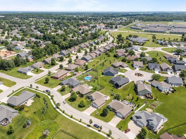 971 LOTUS TRAIL, Menasha, WI 54952