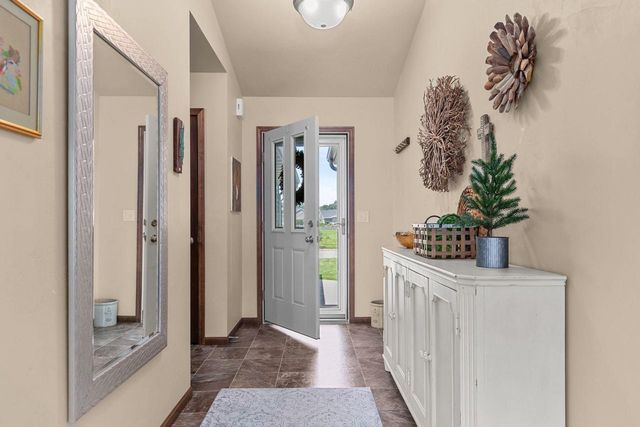 971 LOTUS TRAIL, Menasha, WI 54952