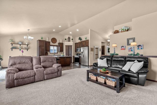 971 LOTUS TRAIL, Menasha, WI 54952
