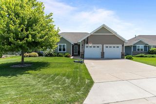 971 LOTUS TRAIL, Menasha, WI 54952