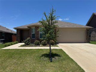 716 Griffith Park Trail, Alvarado, TX 76009