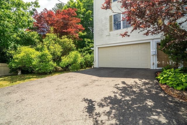 61 Carlisle St 61, Quincy, MA 02171