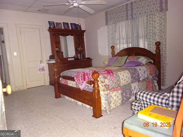 6 N Spring Street, Claxton, GA 30417