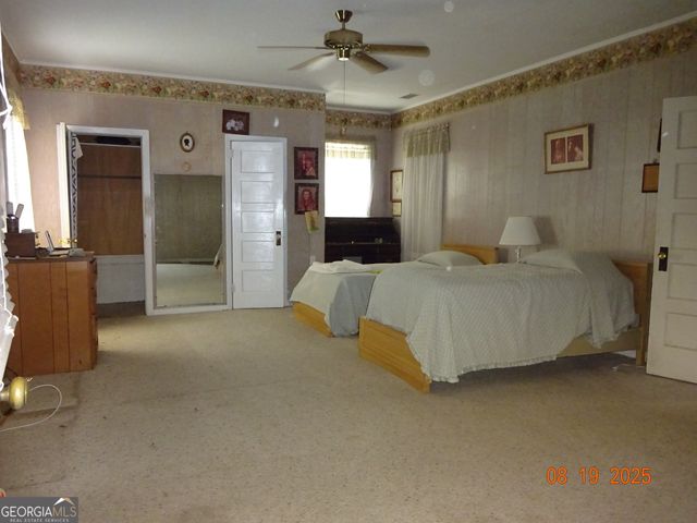 6 N Spring Street, Claxton, GA 30417