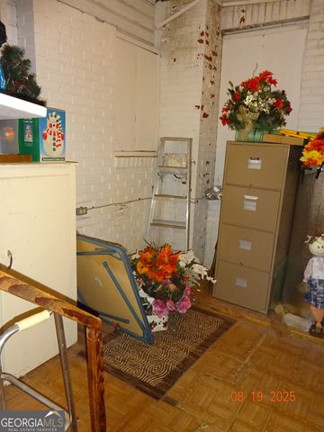 6 N Spring Street, Claxton, GA 30417