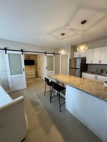 6767 Indian Creek Drive 11, Miami Beach, FL 33141