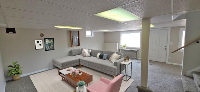 33955 Walbo Drive, Cambridge, MN 55008