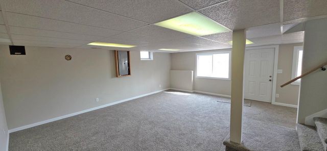 33955 Walbo Drive, Cambridge, MN 55008