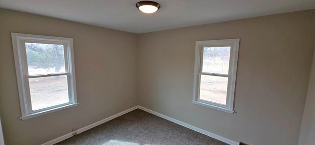 33955 Walbo Drive, Cambridge, MN 55008