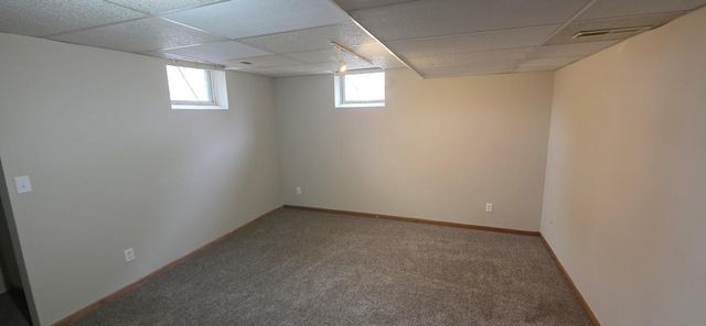 33955 Walbo Drive, Cambridge, MN 55008