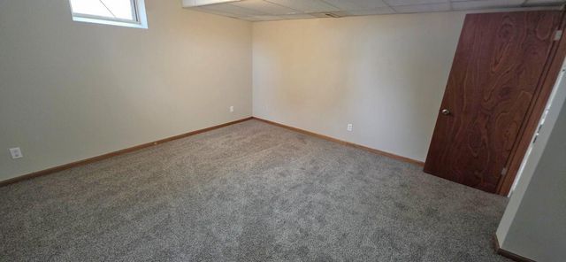 33955 Walbo Drive, Cambridge, MN 55008