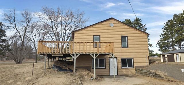 33955 Walbo Drive, Cambridge, MN 55008