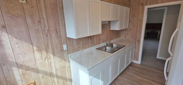 33955 Walbo Drive, Cambridge, MN 55008