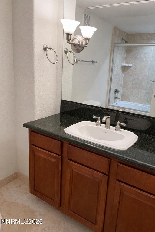 Image 9 of property listing at 200 W 2nd Street APT 1506, Reno, NV 89501