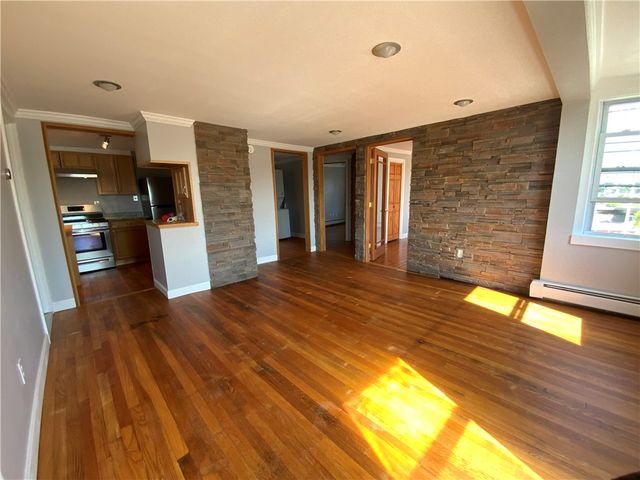 90 Spruce Street 2, Providence, RI 02903