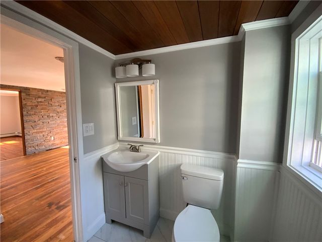 90 Spruce Street 2, Providence, RI 02903