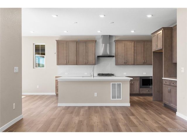 8858 Buttonwillow Dr, Littleton, CO 80125