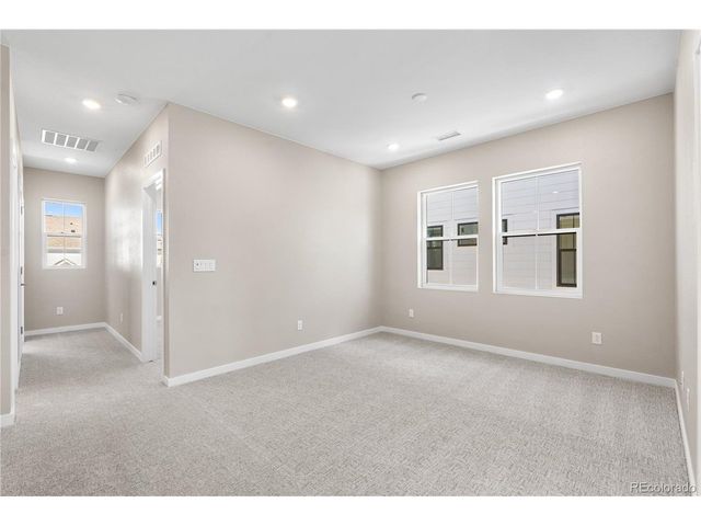 8858 Buttonwillow Dr, Littleton, CO 80125