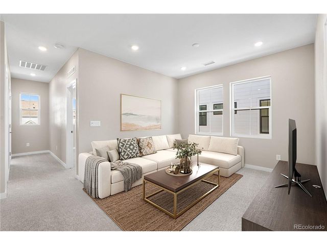 8858 Buttonwillow Dr, Littleton, CO 80125