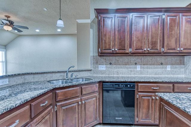 4129 Eden Court, Norman, OK 73072