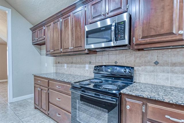 4129 Eden Court, Norman, OK 73072