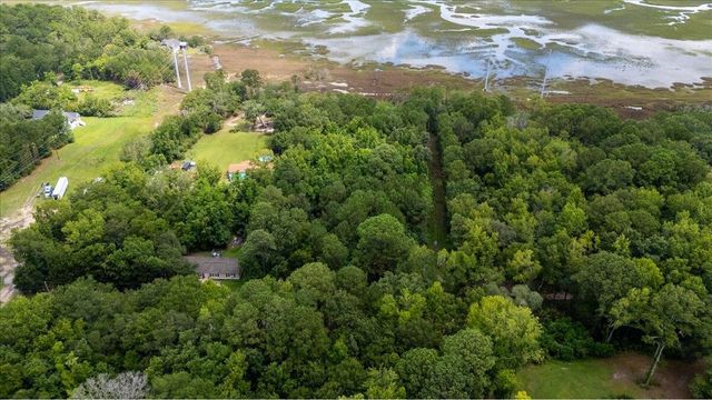 1638 Evelina Street, Mount Pleasant, SC 29464