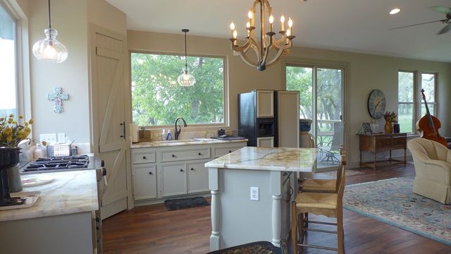 234 Mill Dam Rd, Comfort, TX 78013