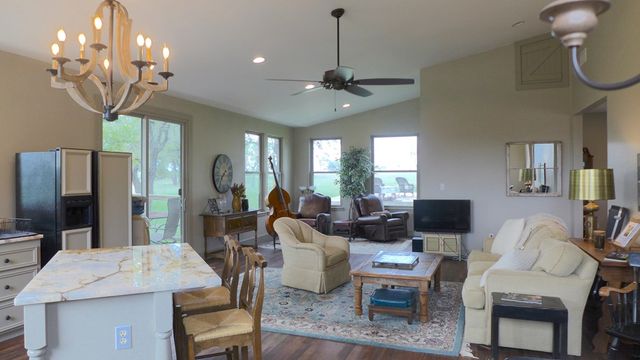 234 Mill Dam Rd, Comfort, TX 78013