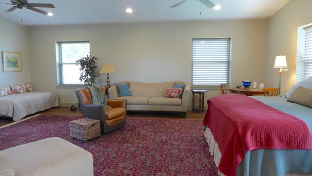 234 Mill Dam Rd, Comfort, TX 78013