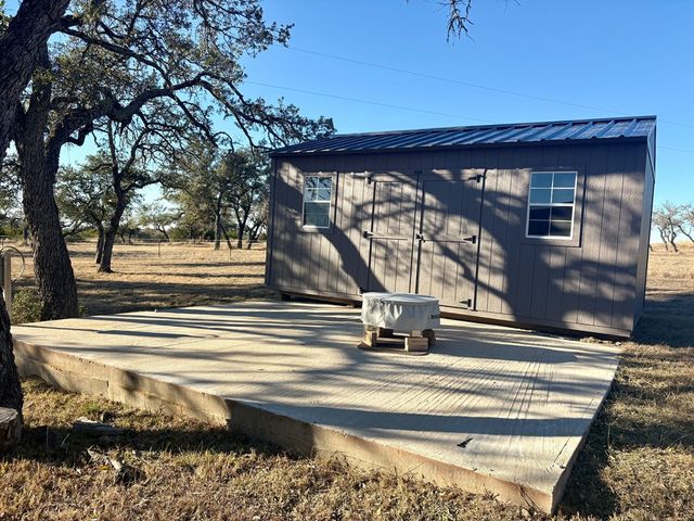234 Mill Dam Rd, Comfort, TX 78013