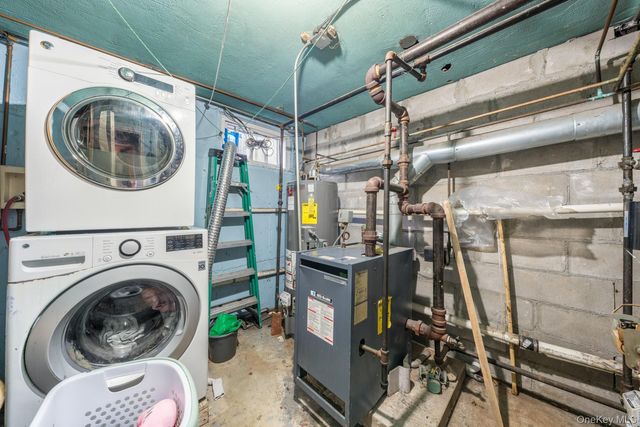 2752 Curtis Street, East Elmhurst, NY 11369