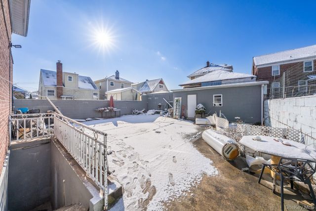 2752 Curtis Street, East Elmhurst, NY 11369