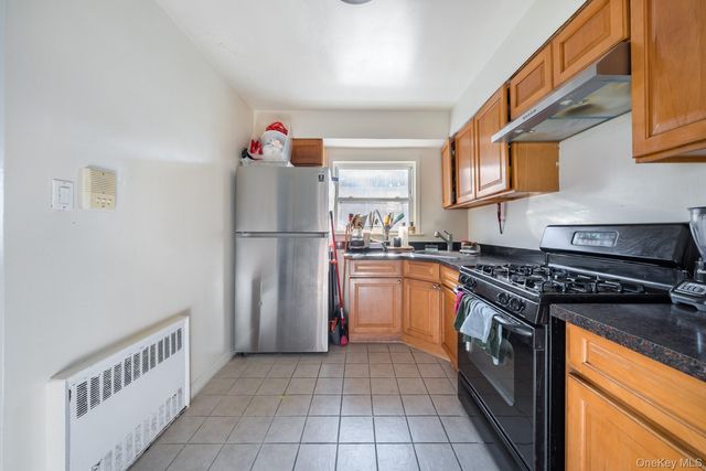 2752 Curtis Street, East Elmhurst, NY 11369