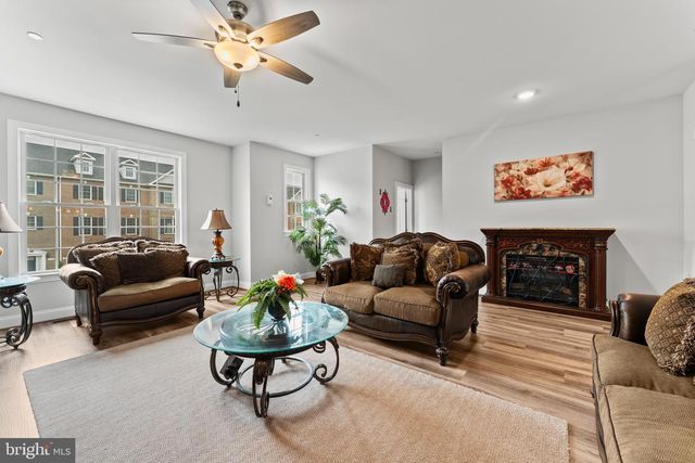 982 RYE DR, La Plata, MD 20646