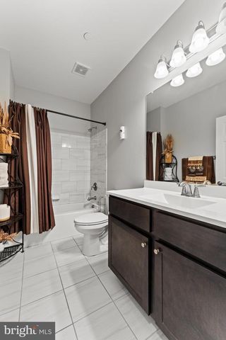 982 RYE DR, La Plata, MD 20646