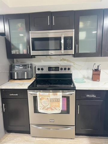 568 N University Dr 568, Plantation, FL 33324