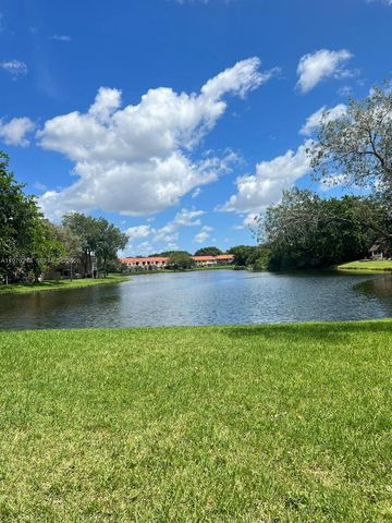 568 N University Dr 568, Plantation, FL 33324