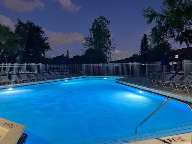 568 N University Dr 568, Plantation, FL 33324