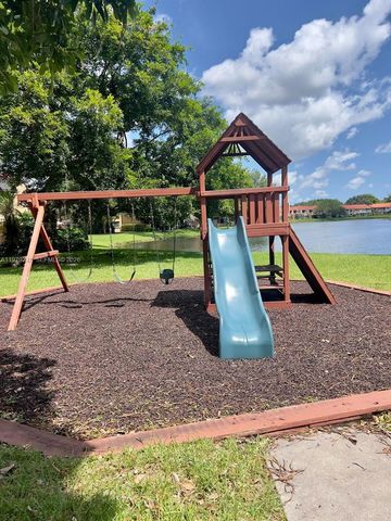 568 N University Dr 568, Plantation, FL 33324