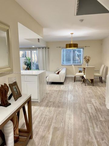 568 N University Dr 568, Plantation, FL 33324